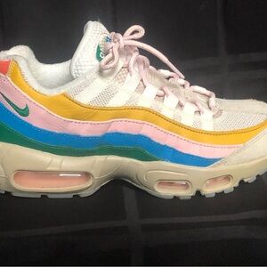Nike Women's Air Max 95 'Rise and Unity' Sail DQ9323-200 Shoes Sneakers Size 8
